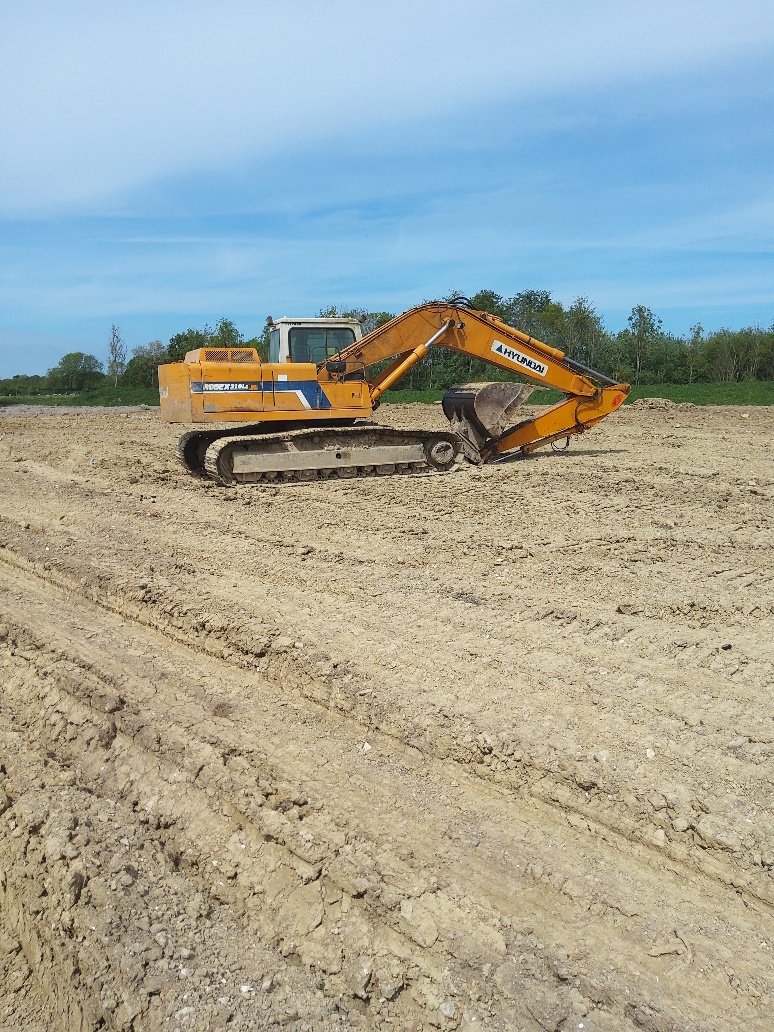 /photos/93044046320200517_Hyundia 210.jpg